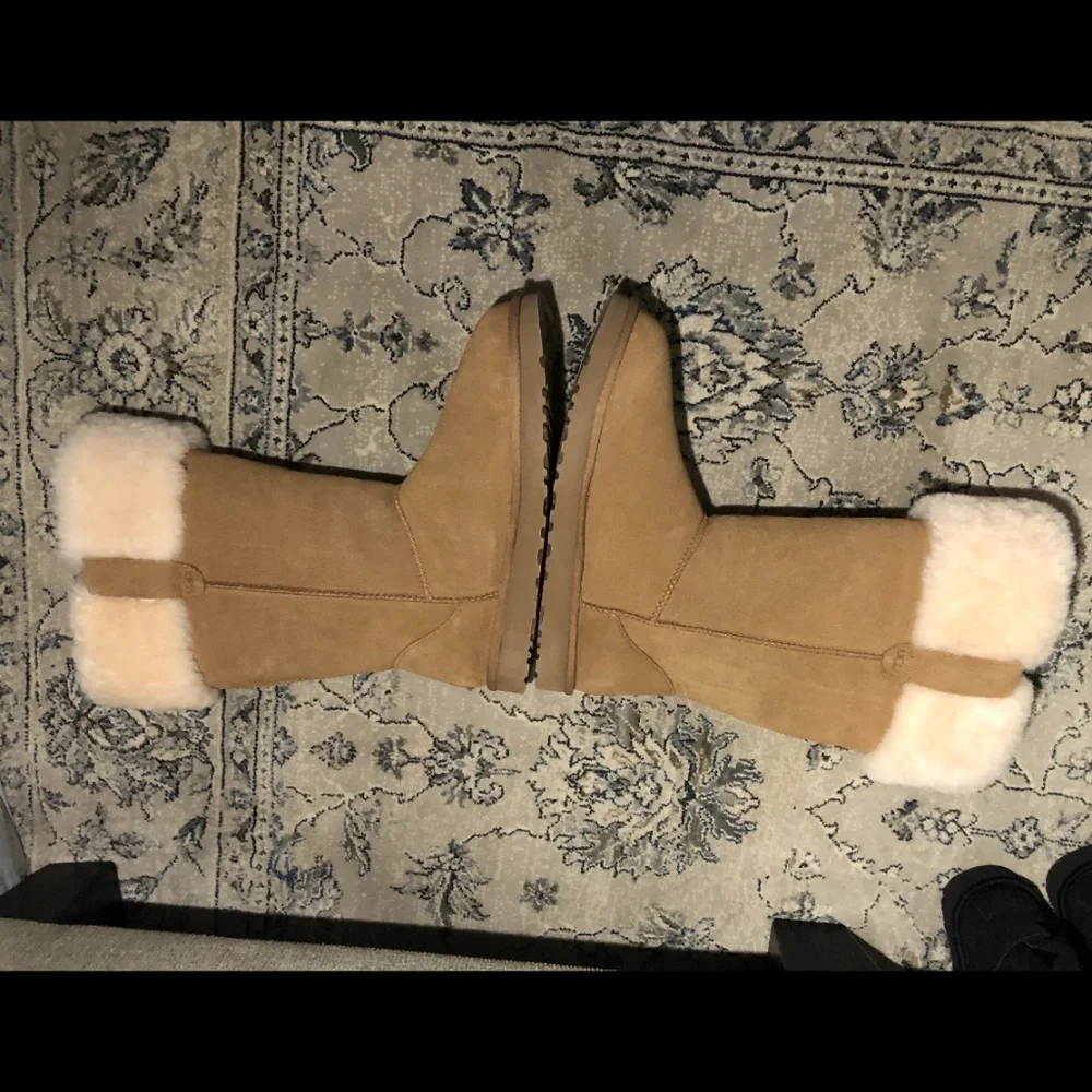 UGG Suhenny Boot Chestnut Boots with Plush Fur Cuff